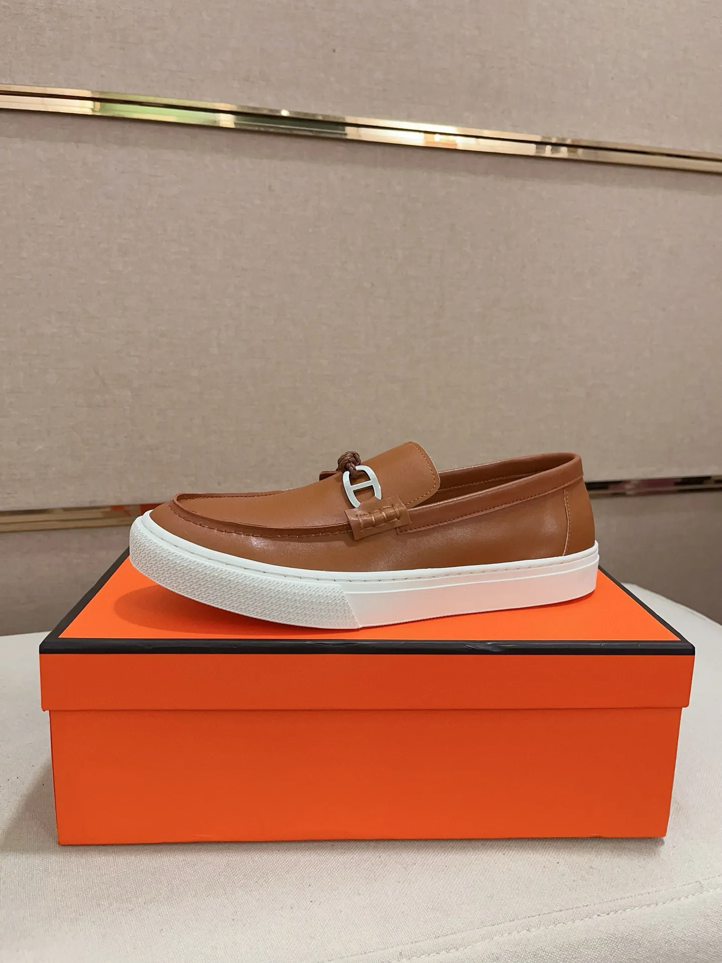 Men's clothing and shoes💰: 400💰《HERMES》【Classic Original Version】Hermès; Top 🔝 Purchasing Agency 🔍🔍Latest 🇺🇸Sold simultaneously at counters, original imported from Italy ▲▲Cow leather▲ ▲Exquisite workmanship (Italian 🇮🇹imported water-dyed 🐂cowhide lining) sole: original sole provided by the original factory, ⚠️exclusive double-layer activity·TPR·rubber·combined molded outsole; Code number: 36-46